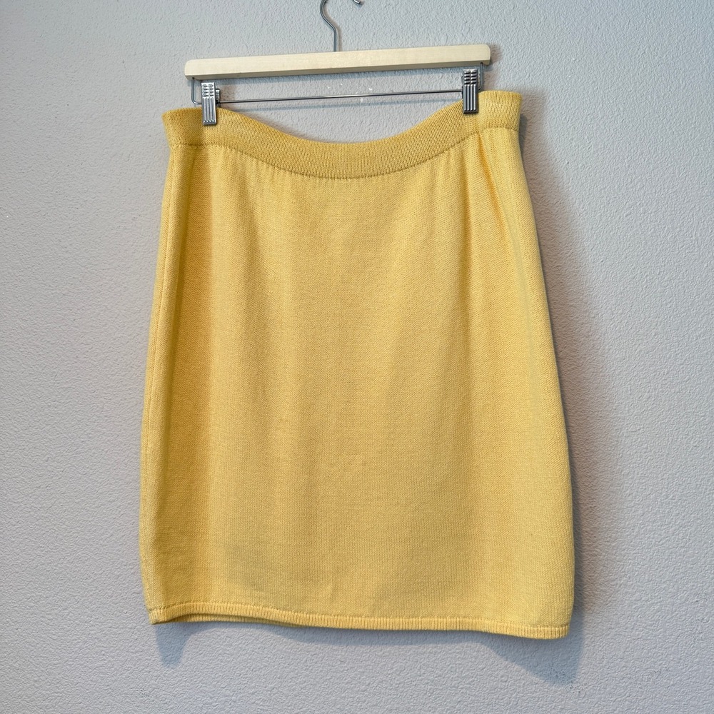 St John Sportswear Marie Gray Yellow Knit Pencil Skirt Elastic Waist Knee Length